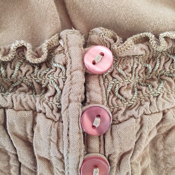 Vintage Tan Blouse - Picture 3 of 7